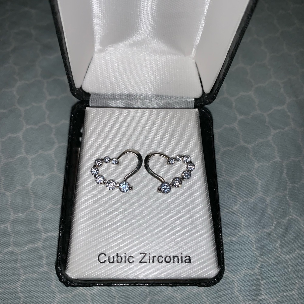 Cubic zirconia heart earrings.